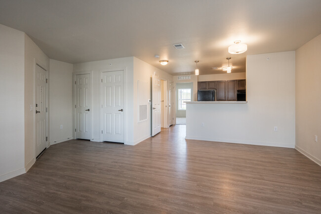 The Creek at Cottonwood Apartment Homes in Colorado Springs, CO - Building Photo - Interior Photo