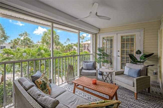 property at 433 2nd St S