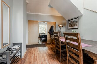 3036 N Seminary Ave, Unit 3 in Chicago, IL - Foto de edificio - Building Photo