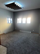 320 Washington St, Unit Apartment 2 in Wausau, WI - Building Photo - Building Photo