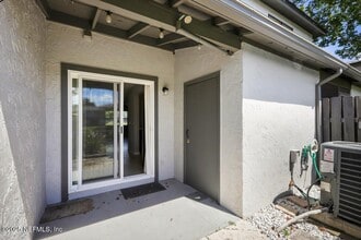 10 Ponte Vedra Ct in Palm Valley, FL - Building Photo - Building Photo