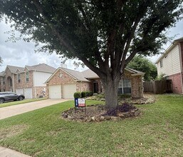 2315 Glendavon Ln in Katy, TX - Building Photo - Building Photo