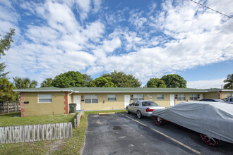 4008-4018 NW 5th Ave in Fort Lauderdale, FL - Building Photo - Building Photo