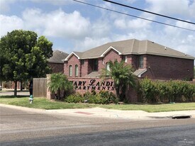 213 S 49th St, Unit 304 in McAllen, TX - Building Photo