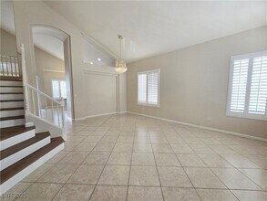 200 Tayman Park Ave in Las Vegas, NV - Building Photo - Building Photo