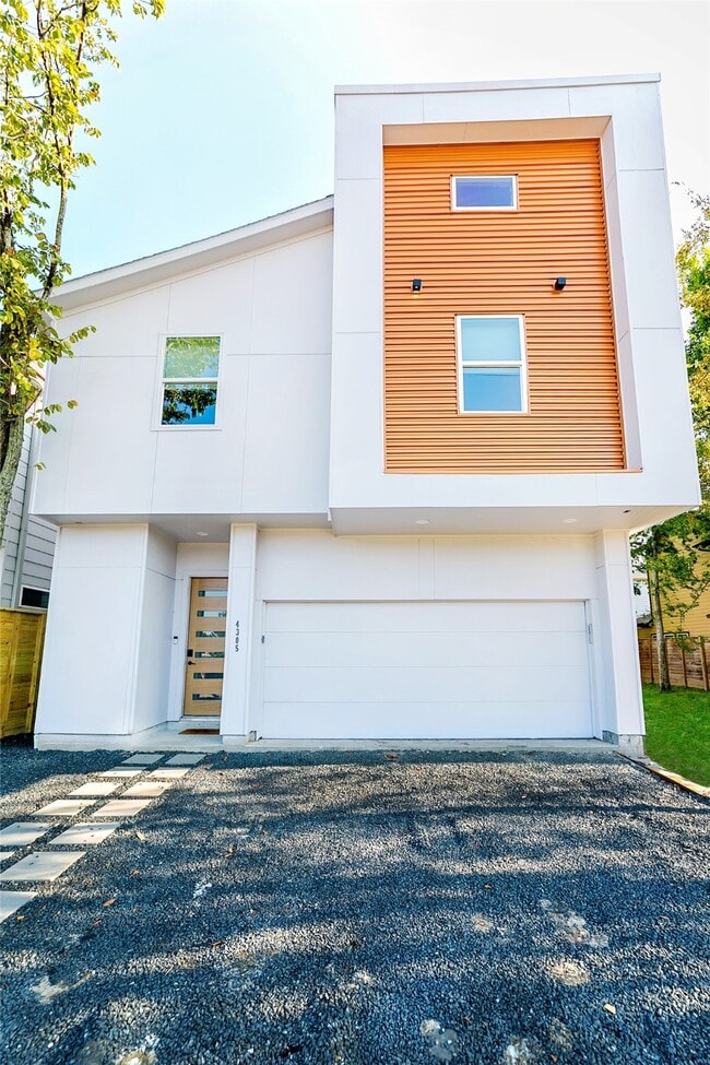 property at 4303 Chester St