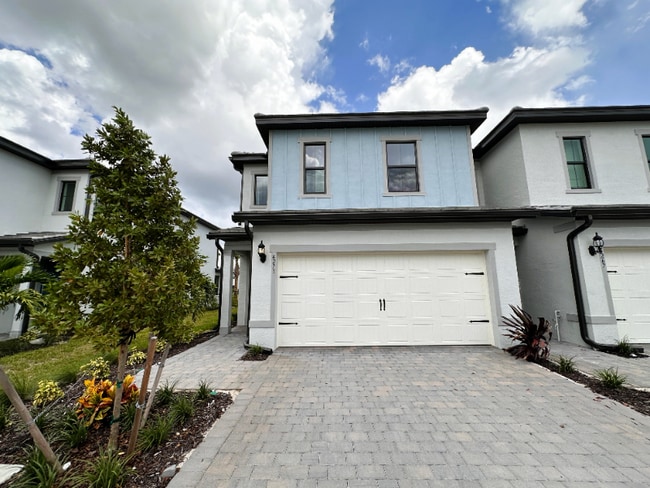 property at 4271 Sonoma Oaks Wy