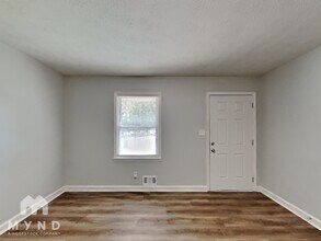 1190 Evelyn Dr in Forest Park, GA - Building Photo - Building Photo