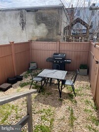 434 Miller St photo'