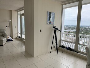 2200 S Ocean Ln, Unit PH3 in Fort Lauderdale, FL - Foto de edificio - Building Photo