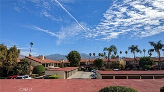 25604 Sharp Dr, Unit O in Hemet, CA - Building Photo