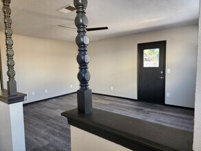 1109 S Bouziden Dr in Moore, OK - Building Photo - Building Photo