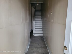 1142 Academy St in Scranton, PA - Building Photo - Building Photo