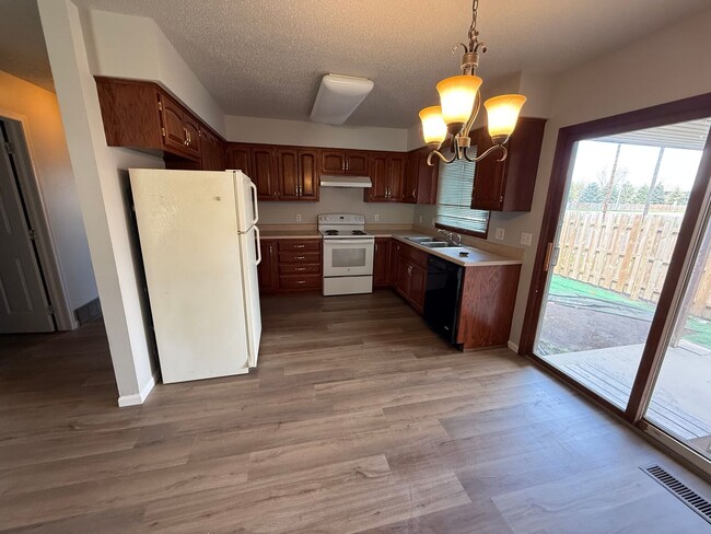 1501 S Campbell Trail in Sioux Falls, SD - Building Photo - Building Photo