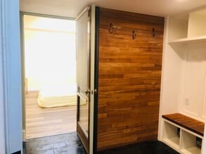 8 Rustlewood Dr, Unit B in Canton, MA - Building Photo - Building Photo