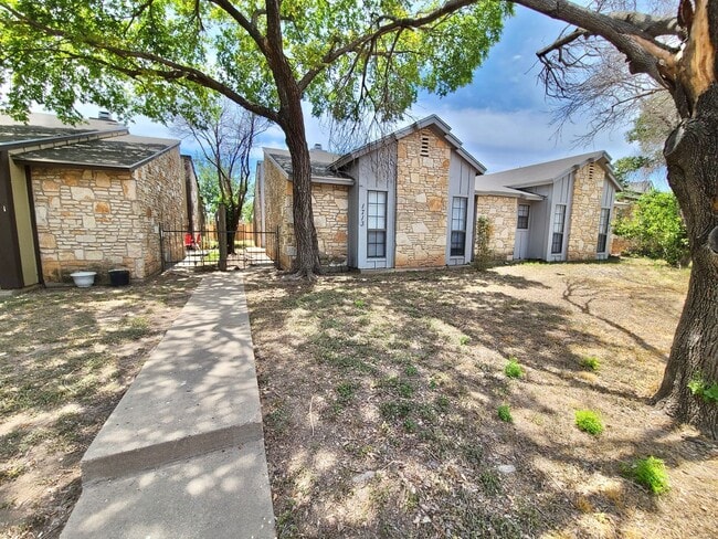 property at 1713 Utah Ave