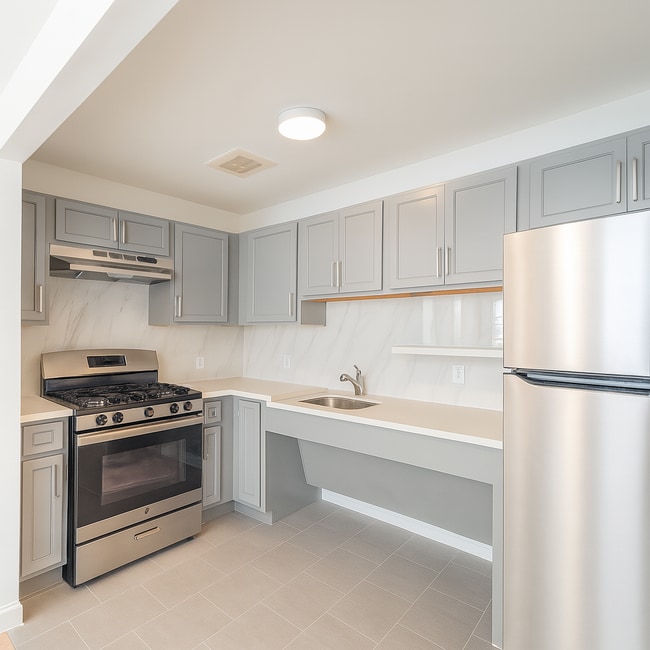 278 Bainbridge St, Unit 2