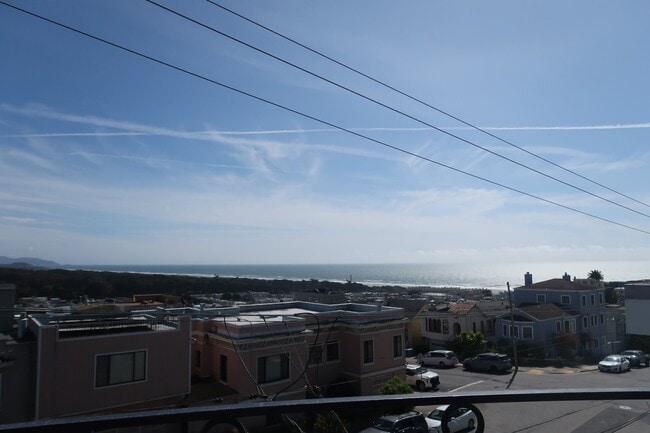 5032 Anza St, Unit A