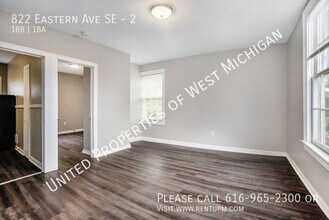 822 Eastern Ave SE in Grand Rapids, MI - Building Photo - Building Photo
