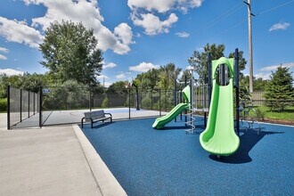 Edge Apartments in Kasson, MN - Foto de edificio - Building Photo