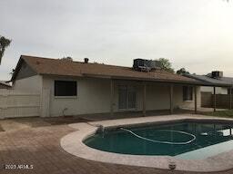 9022 N 63rd Dr in Glendale, AZ - Foto de edificio - Building Photo