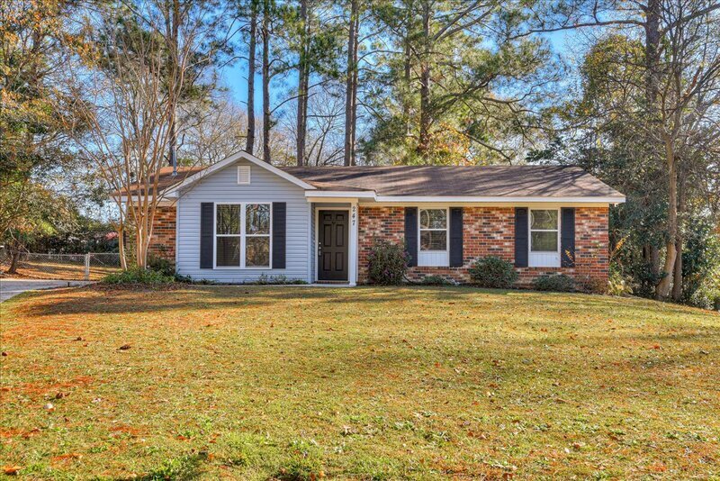 247 Merion Ct in Martinez, GA - Foto de edificio