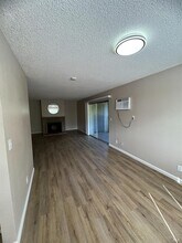 118 Yorkshire Ct-Unit -B in Vallejo, CA - Building Photo - Building Photo