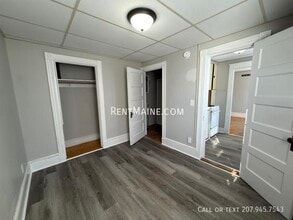 9 Catell St in Bangor, ME - Building Photo - Building Photo