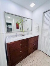 800 NW 29th Terrace in Miami, FL - Building Photo - Building Photo