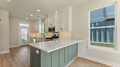 1209 SW Journey Ln in Bentonville, AR - Foto de edificio - Building Photo