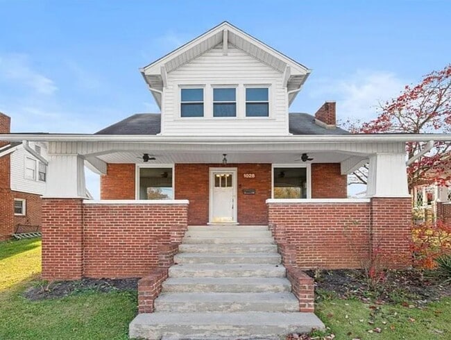 property at 1028 Piedmont Ave