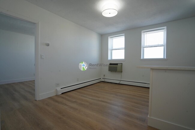 740 E 7th St in Boston, MA - Building Photo - Building Photo