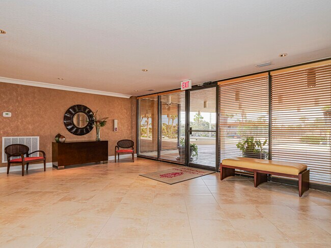 4600 Jimmy Buffett Mem Hwy in Vero Beach, FL - Building Photo - Building Photo