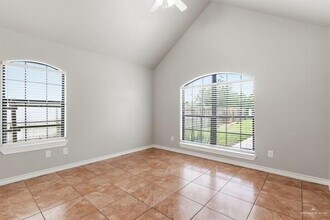 18 Santa Lucia Dr in Donna, TX - Building Photo - Building Photo