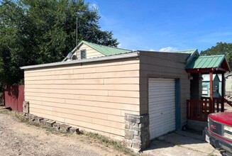 211 Wall St in Hot Springs, MT - Building Photo - Building Photo