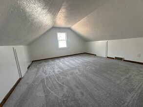 63 Crabtree Rd in Plymouth, MA - Foto de edificio - Building Photo