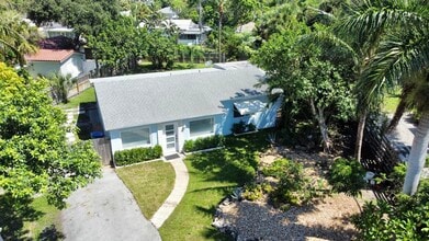 139 Prospect Rd in Lantana, FL - Building Photo - Building Photo