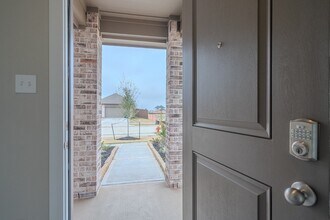 13323 Prado Rdg Ln in Rosharon, TX - Building Photo - Building Photo
