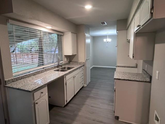 5908 Richard Dr in Watauga, TX - Foto de edificio - Building Photo