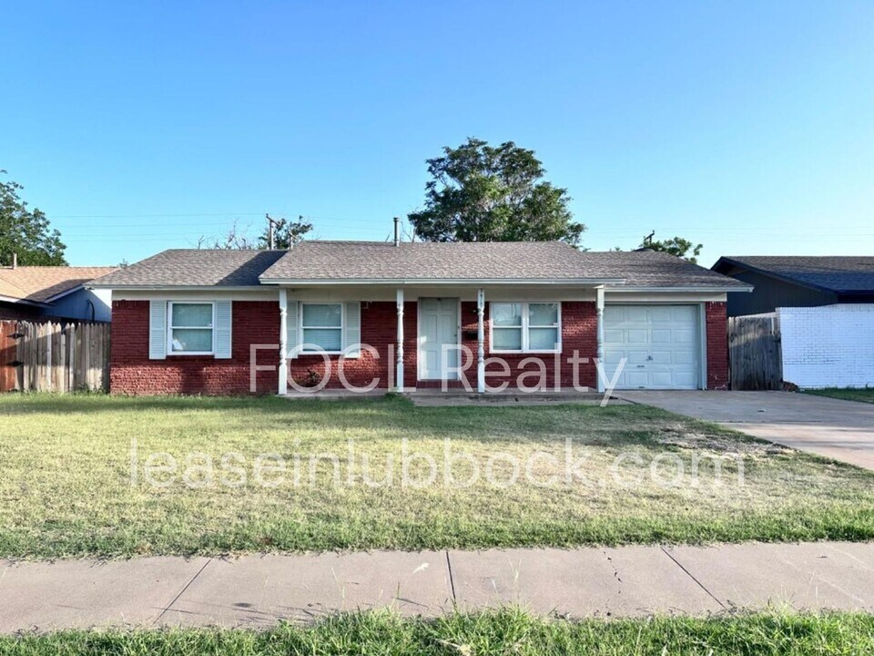 5417 45th St in Lubbock, TX - Building Photo