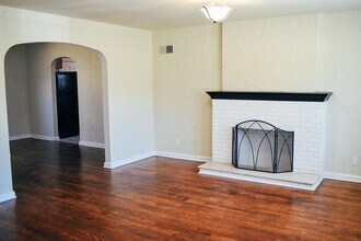507 E Bennett St in Springfield, MO - Building Photo - Building Photo