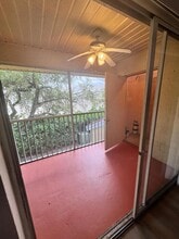 911 Coral Club Dr in Coral Springs, FL - Building Photo - Building Photo