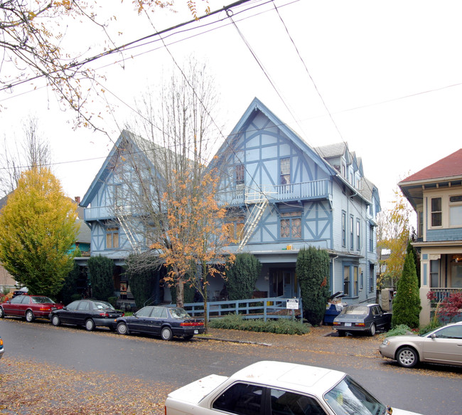 Parke Plaza in Portland, OR - Foto de edificio - Building Photo