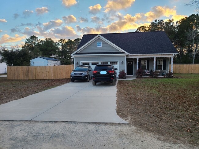 property at 356 Zonnie Ln