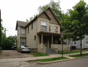 607 E Ann St in Ann Arbor, MI - Building Photo - Building Photo