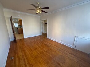 4919 W Berteau Ave-Unit -1 in Chicago, IL - Building Photo - Building Photo