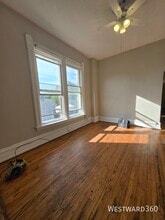 2818 W Wilcox St in Chicago, IL - Building Photo - Building Photo