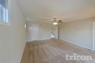 6024 New Town Dr in St. Charles, MO - Building Photo - Building Photo