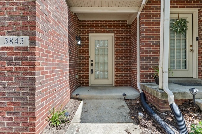 3843 Dylan Pl in Lexington, KY - Building Photo - Building Photo