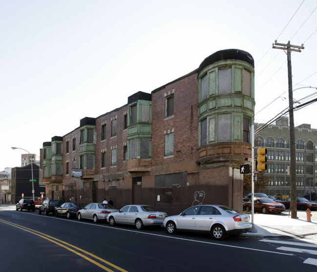 Ridge Pointe in Philadelphia, PA - Building Photo - Building Photo